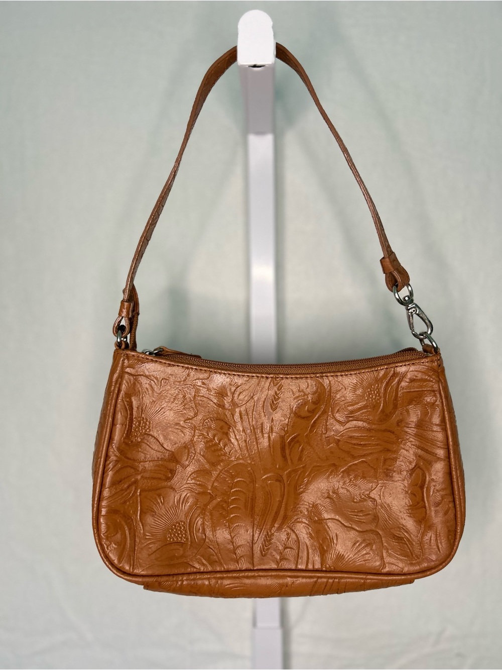 Vintage Charter Club Tan Leather Tooled Floral Baguette Shoulder Bag Y2K Boho